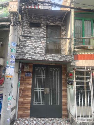 We need to rent a small house.