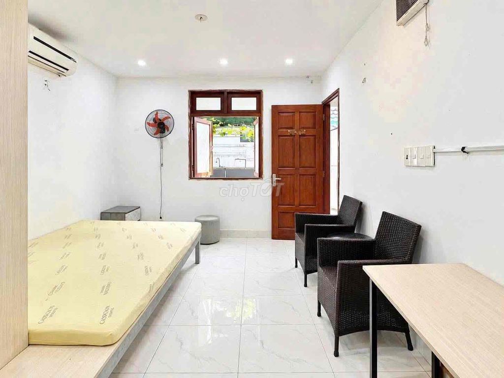 Nguyễn Thị Tú Bình Tân interior room