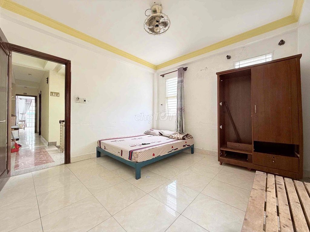 Rent an apartment with an internal service. Move it!
