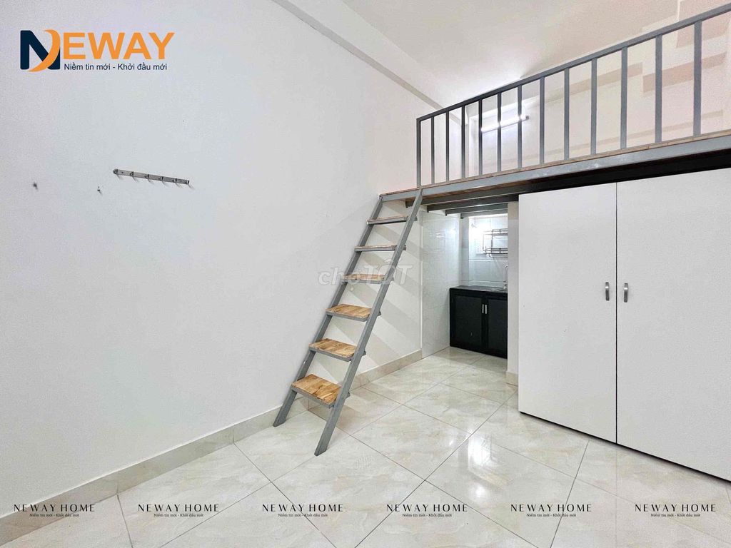 Cheap hotel rooms, furniture, cheap elevators, T3, huit station.