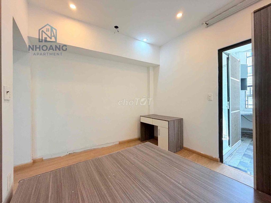 Rent the Guardian a new bookies bedroom 100% immediately to Cầu Ông Lãnh District 1.