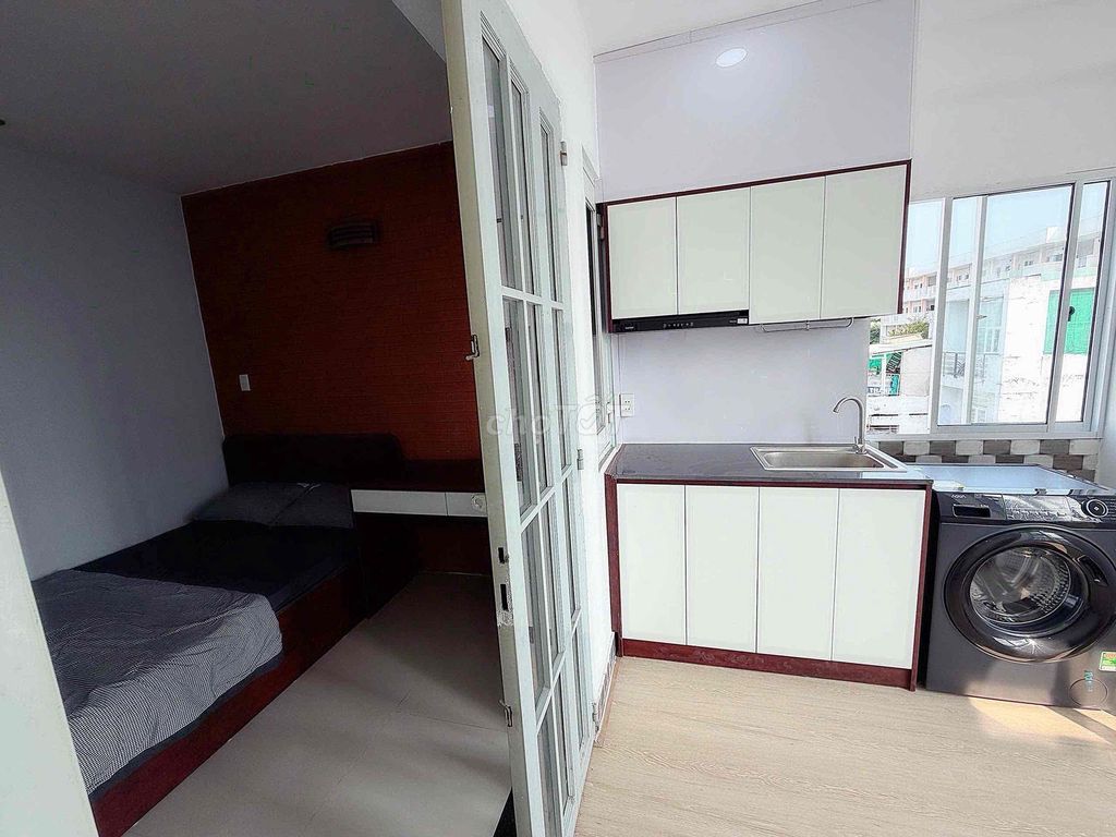 Room service- Lạc Long Quân District 11 Full new furniture 100%