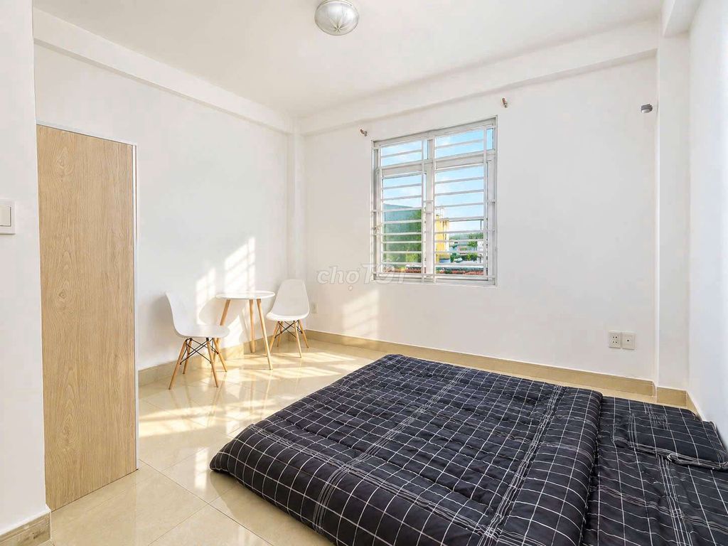 Two bedrooms 50 meters, 1 million support, walking to the University of Love,
