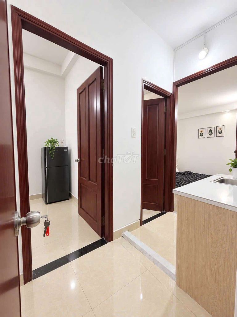 Two bedrooms 50 meters, 1 million support, walking to the University of Love,