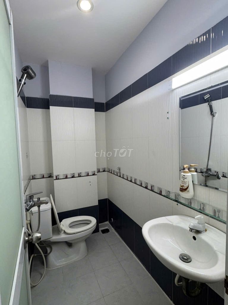 Room 35 m2 is now 100% new.
