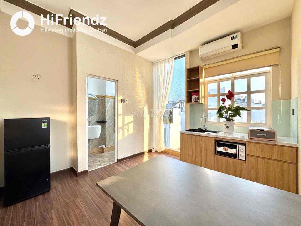 The bancol apartment is 42 meters wide, fresh fresh 100 percent right here in District 3.
