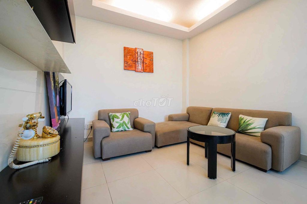 Rent an apartment full of Thạch Thị Thanh Street furniture, District 1