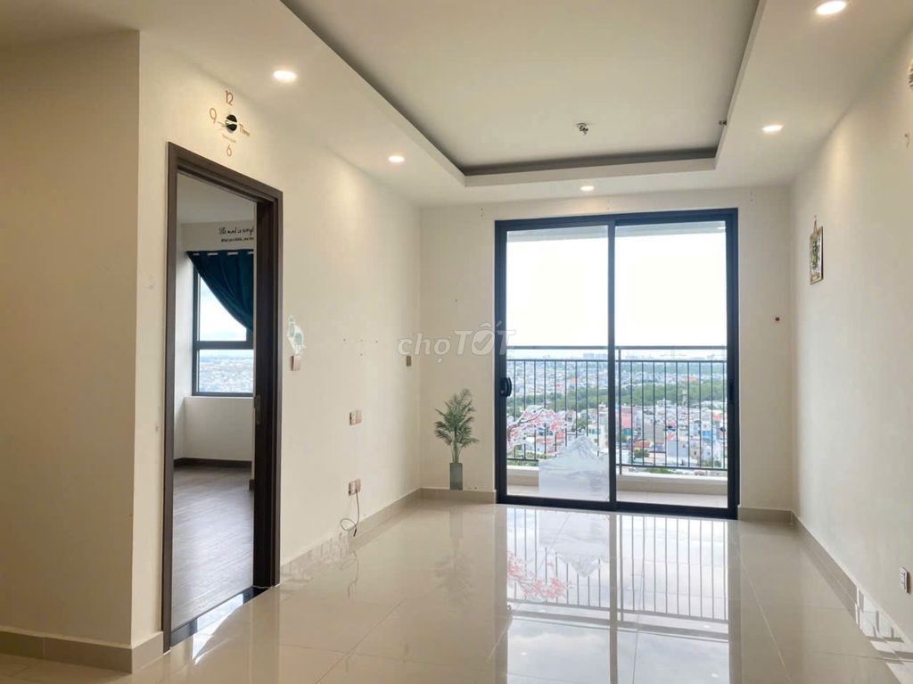 Rent the apartment one bedroom one-one toilet in the 7th District. 9 million a month.