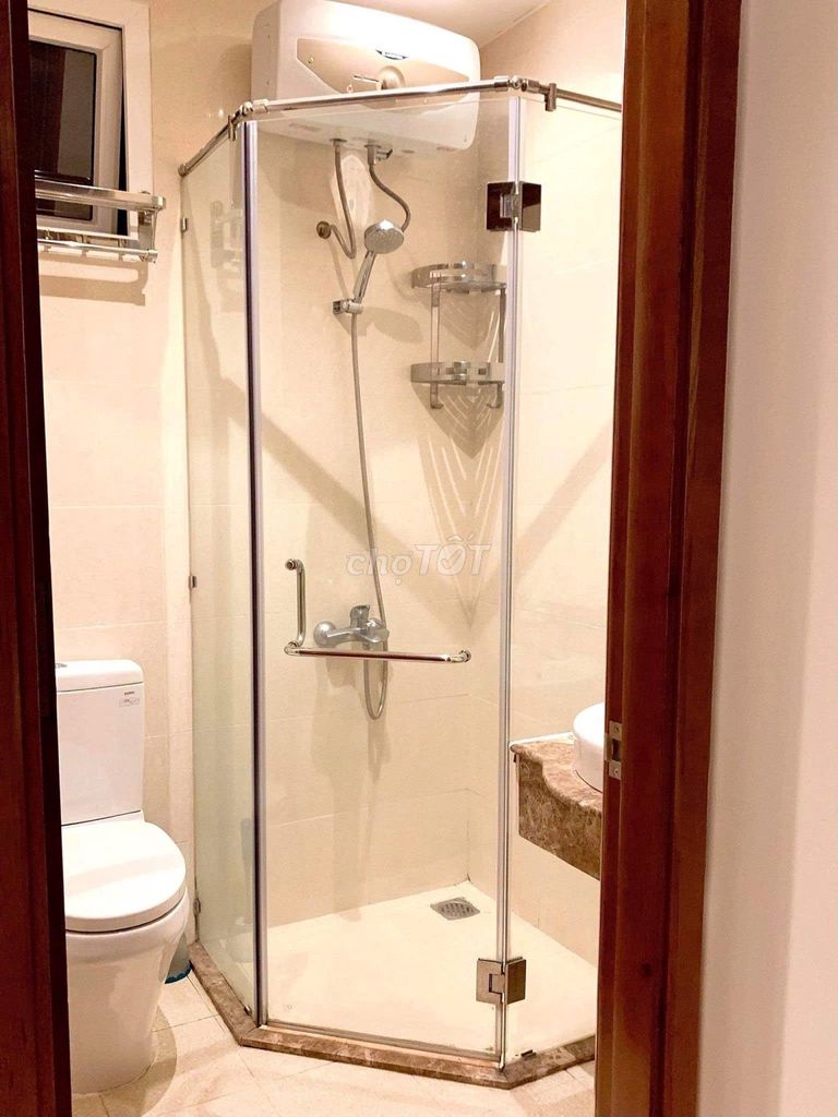 Rent Sky Center, 3 bedrooms, 2 toilets,full interior, nice house.