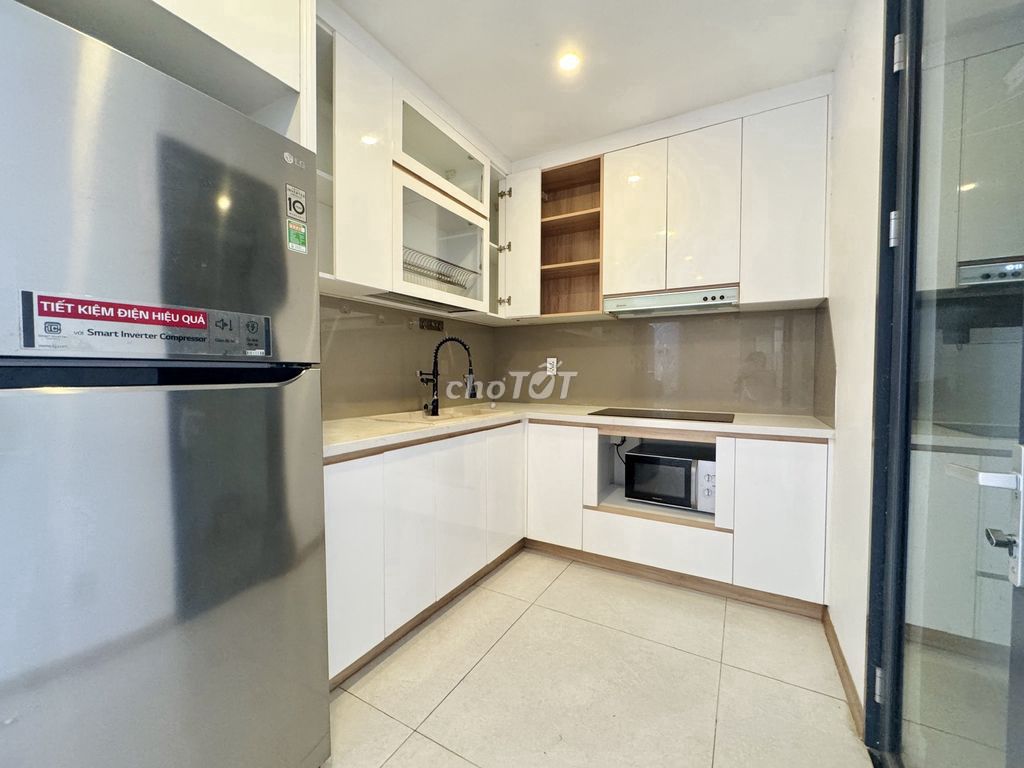 Rent apartment 2 bedroom - 2 toilet - balcony - full high-end interior