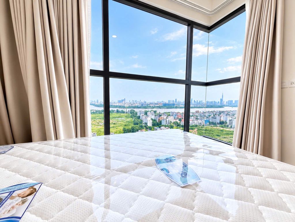 Rent three new bedrooms 100% for $33 million a month.