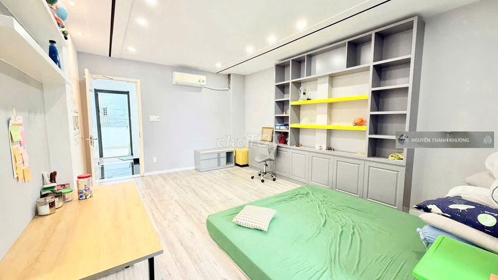 Rent a full interior - 4*20 M - 2 upstairs - truck alley - 17-Gò Vấp