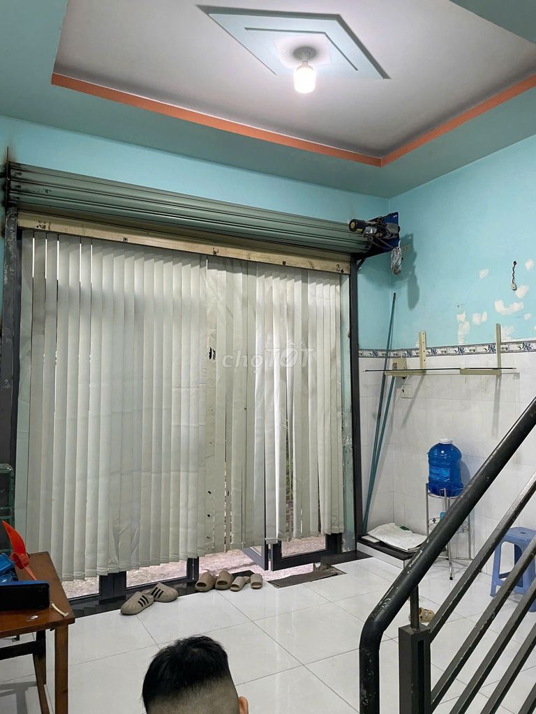 Rent a house. One floor. Nguyễn Thị Tuôi. Two bedrooms.