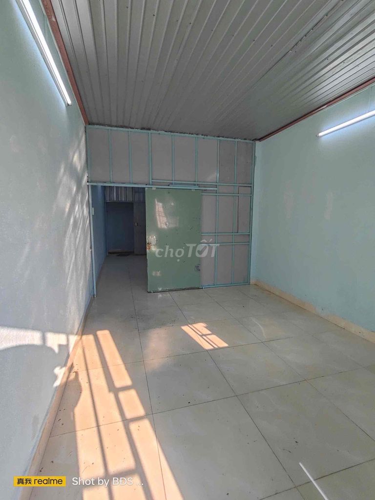 House 1 :1 .1 .2-story bedroom. A cool, cool balcony toilet at 11.5 million.