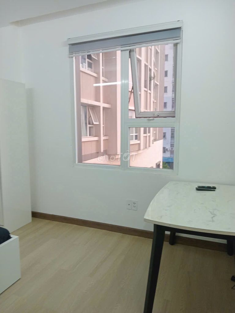 Rent Trung Đông Plaza, 2 bedrooms, 65 meters 2