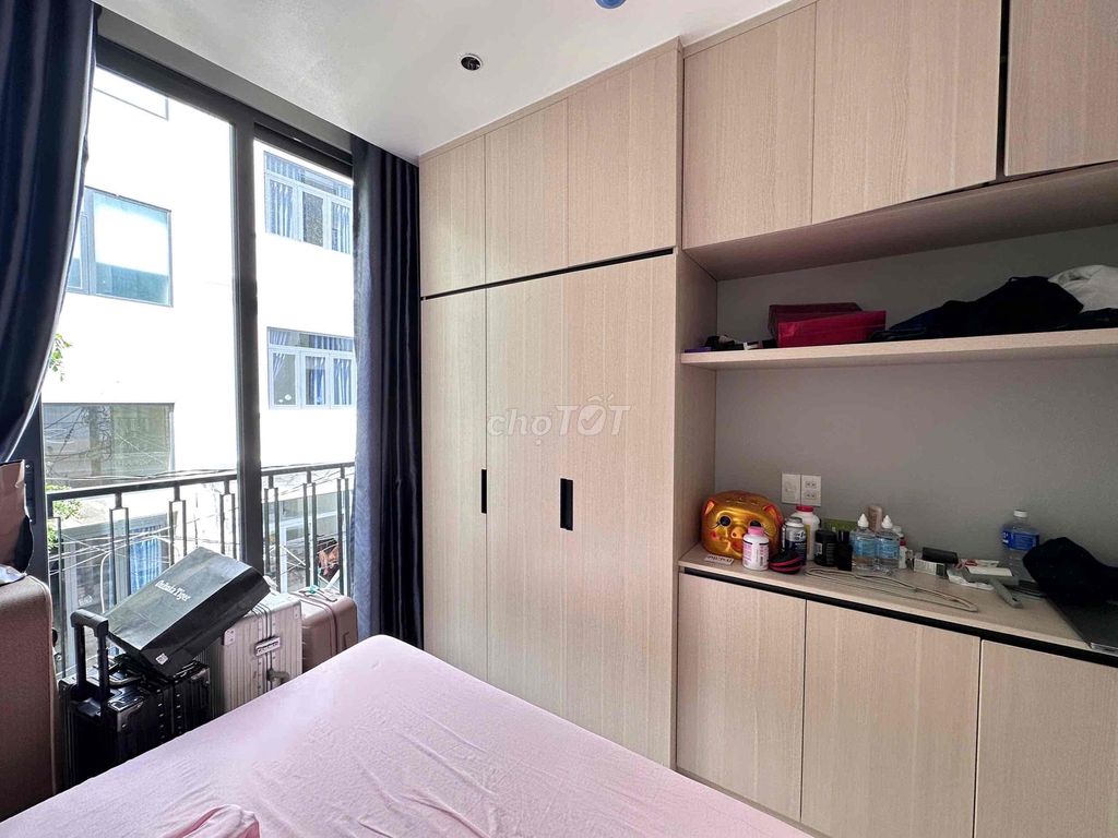 apartment 40 M2 balcony number seven.