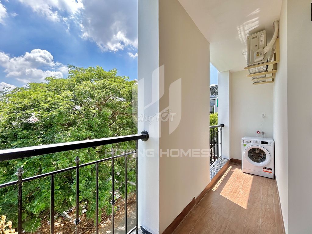 Open two bedrooms 2 bancol near lkeview City District 2