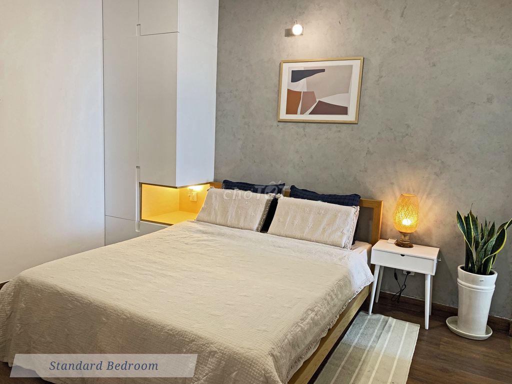 Rent Saigon Mia two bedrooms. Two bathrooms. Very nice, high-level cool.
