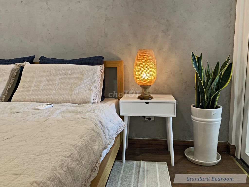 Rent Saigon Mia two bedrooms. Two bathrooms. Very nice, high-level cool.