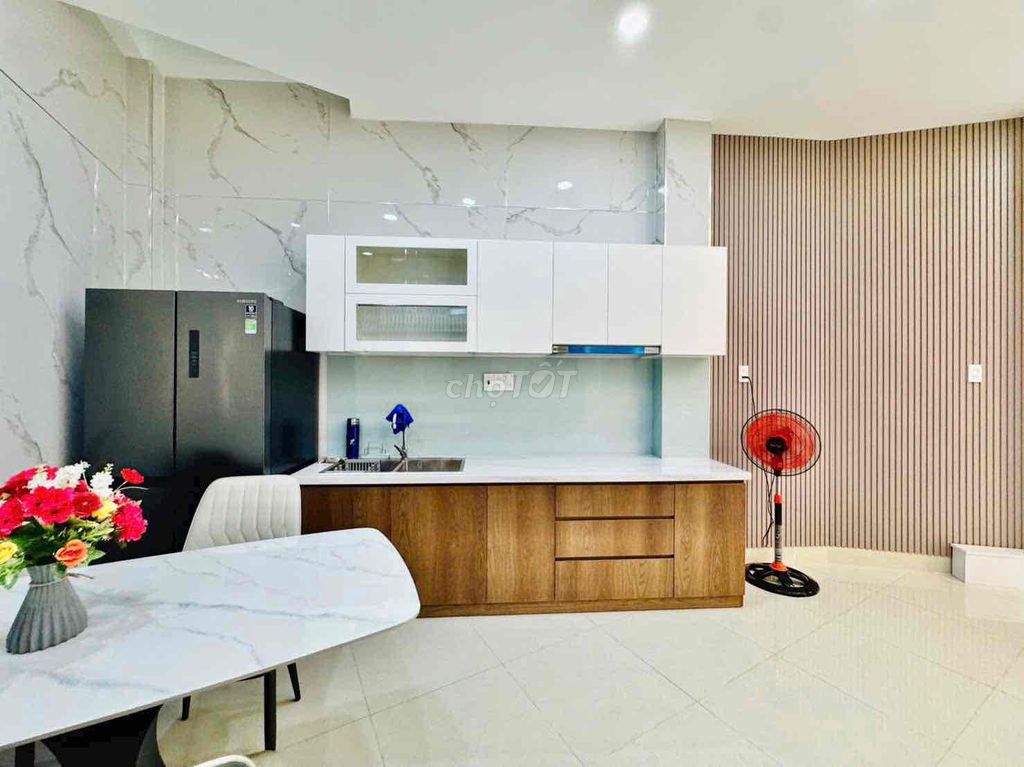The beautiful new Lê Quang Định-Full interior, 3 bedrooms, 3 toilets, at gp/vp/kdol, right-25 million pins.