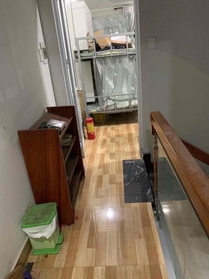 Võ Văn Hát Bedroom next to Bagby, high kcn