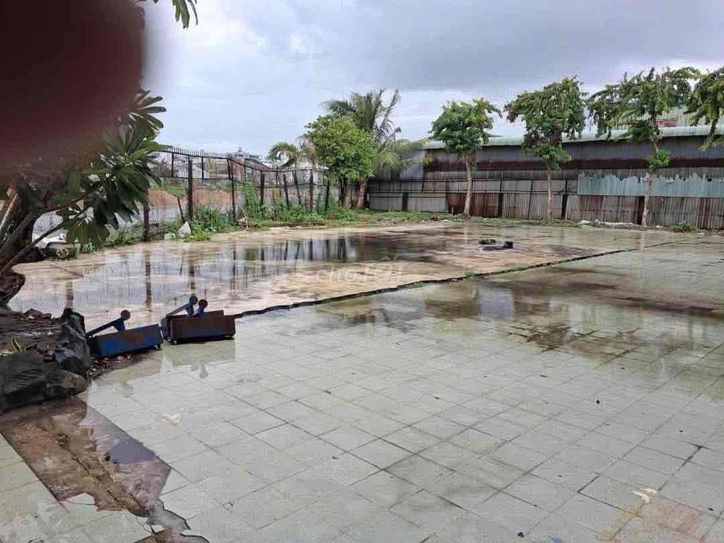 Rent a cash factory Nguyễn Văn Quá dht District 12.