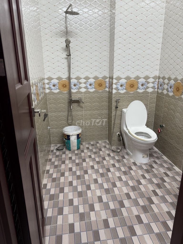 renting the basic interior room