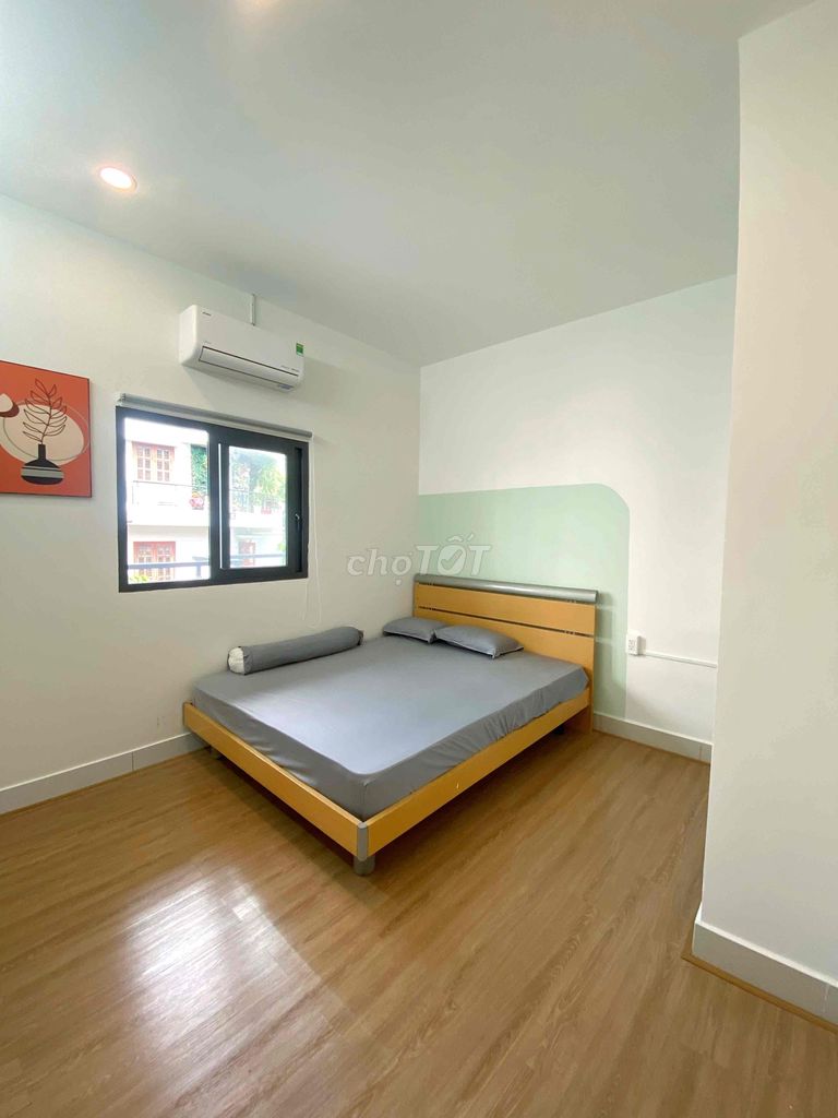Rent room 3.5-5 million in District 7