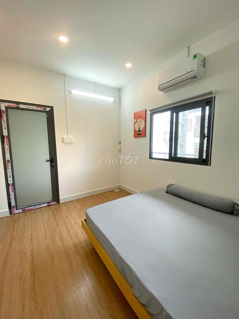 Rent room 3.5-5 million in District 7