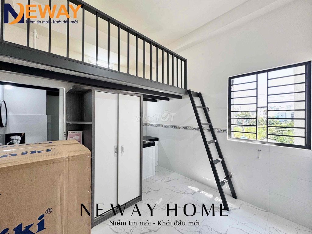Bình Tân's living room just built the Chiến Lược elevator by theeon.