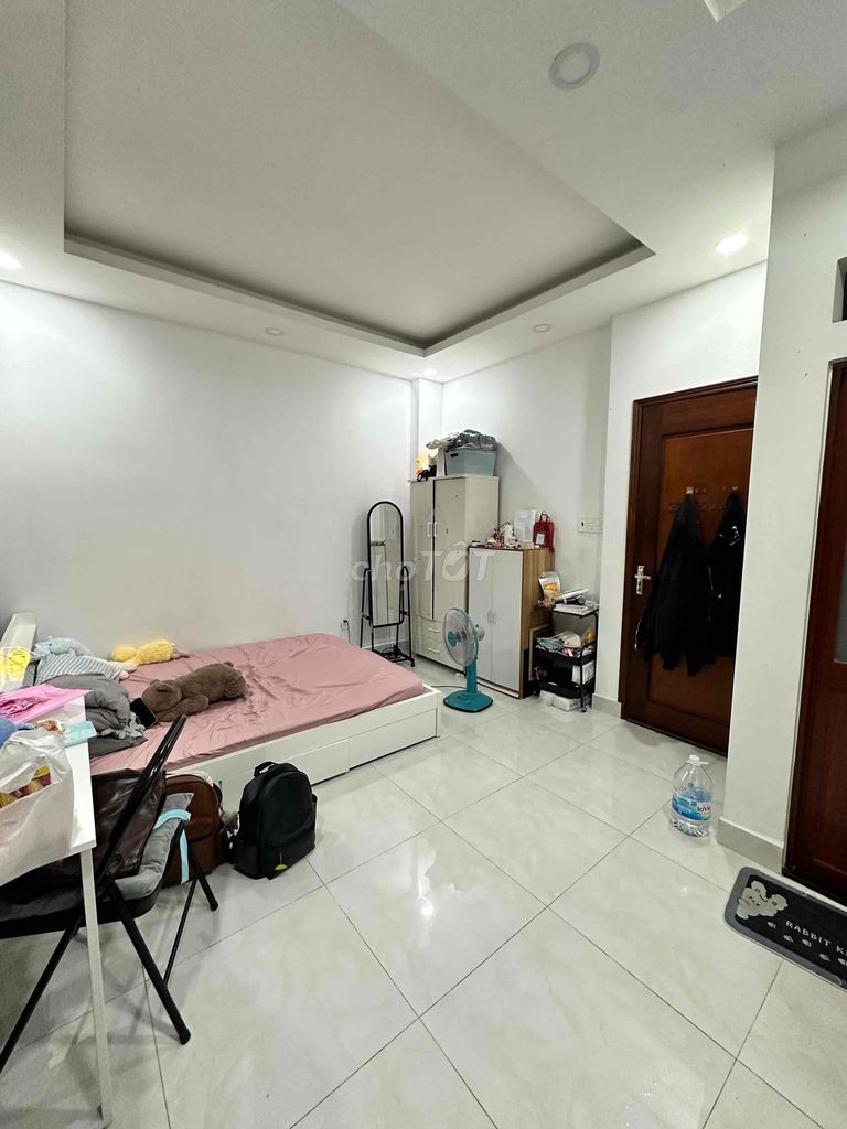 Pass Gò Vấp-- Full interior, broad balcony, free car