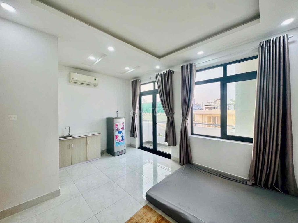 Pass Gò Vấp-- Full interior, broad balcony, free car