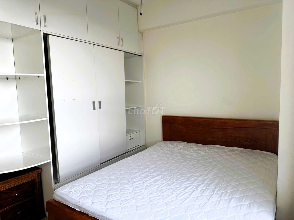 The tall corner Linh Tây Tower full interior 71 meters 2 cool bedrooms