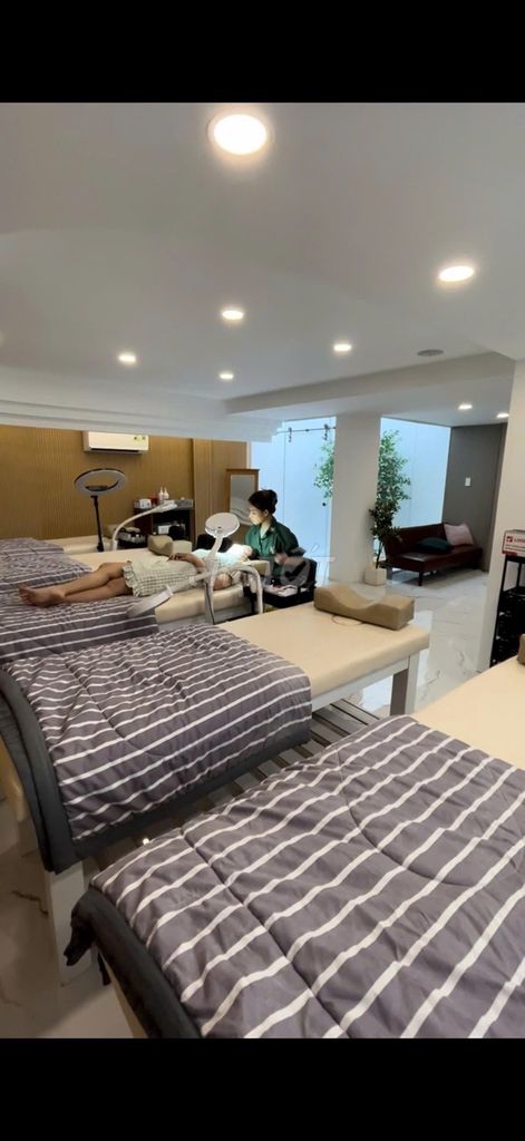 Rent cash houses 46 Nguyễn Thông, District 3 – Horizontal 9M, 306 M2, 140 million