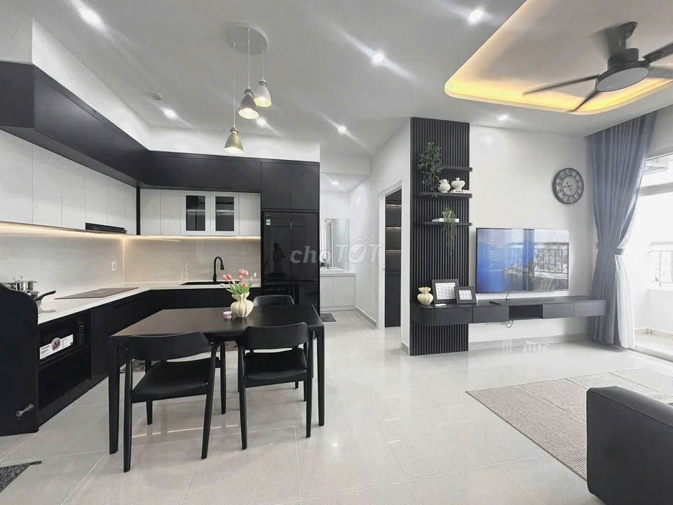 Renting apartment The Everrich 1, District 11, area: 116 meters (2 bedroom - 2 toilets)
