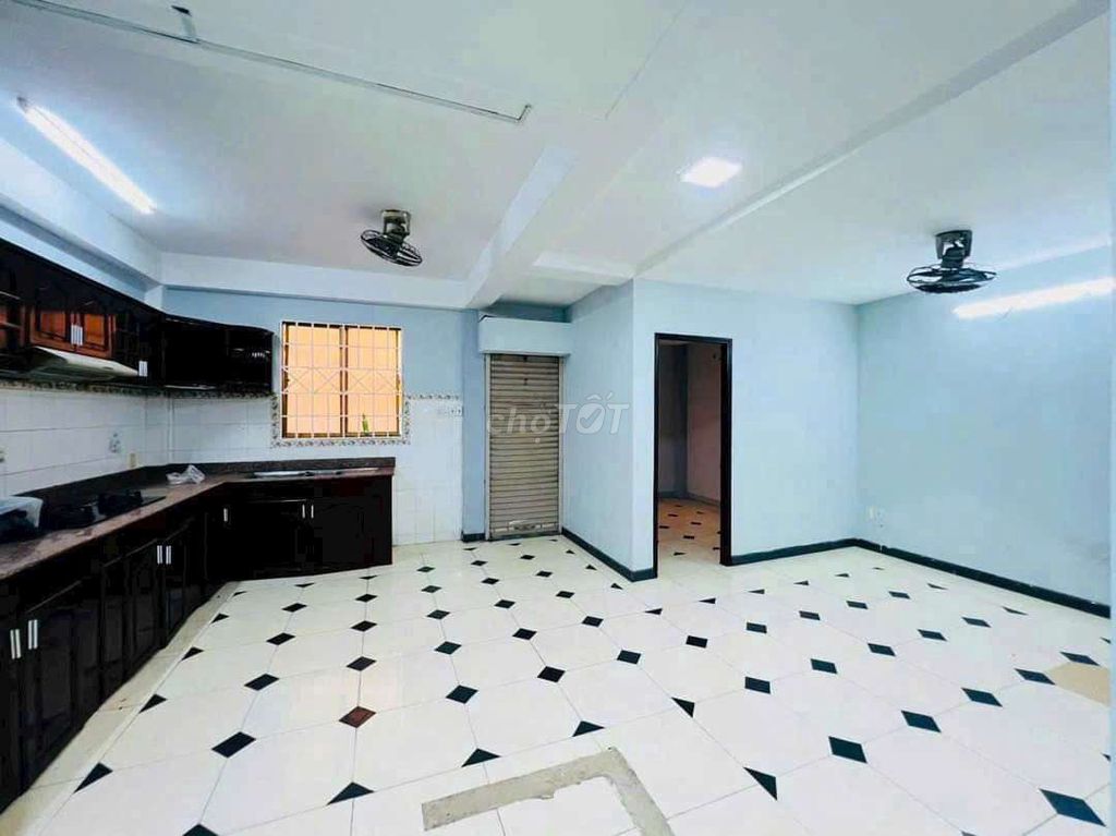 4M Vườn Lài 8 X20 M, 2 floors, 5 bedrooms, 20 million