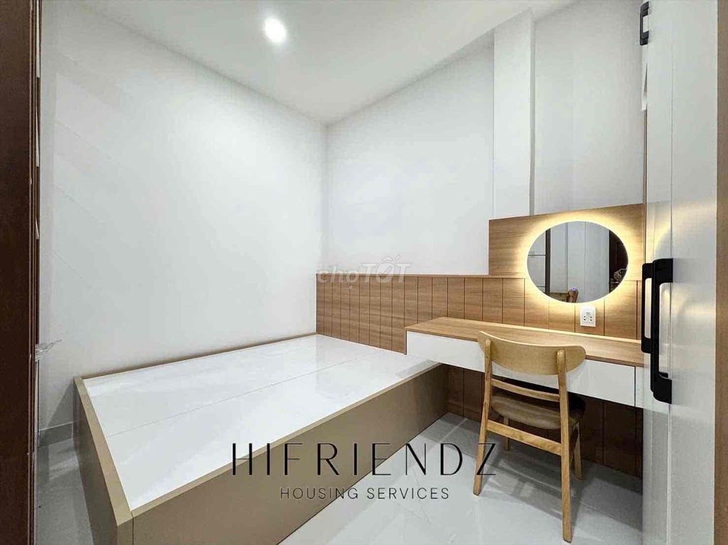 The House of 1st Bumroom has a yard, Lý Chính Thắng private washing machine.