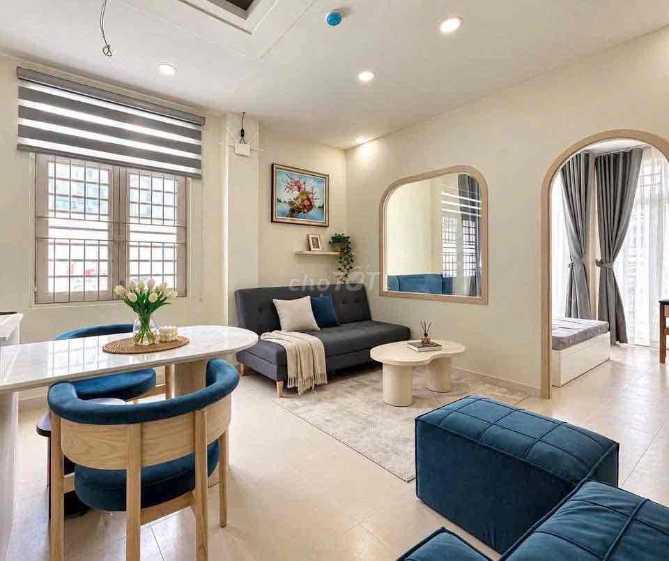 lost in the high-end logic space - apartment designn super chill