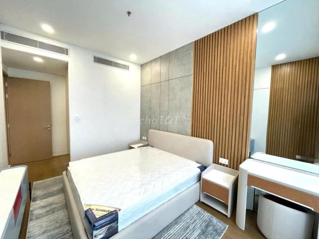 Rent The River Thủ Thiêm senior apartment, full interior