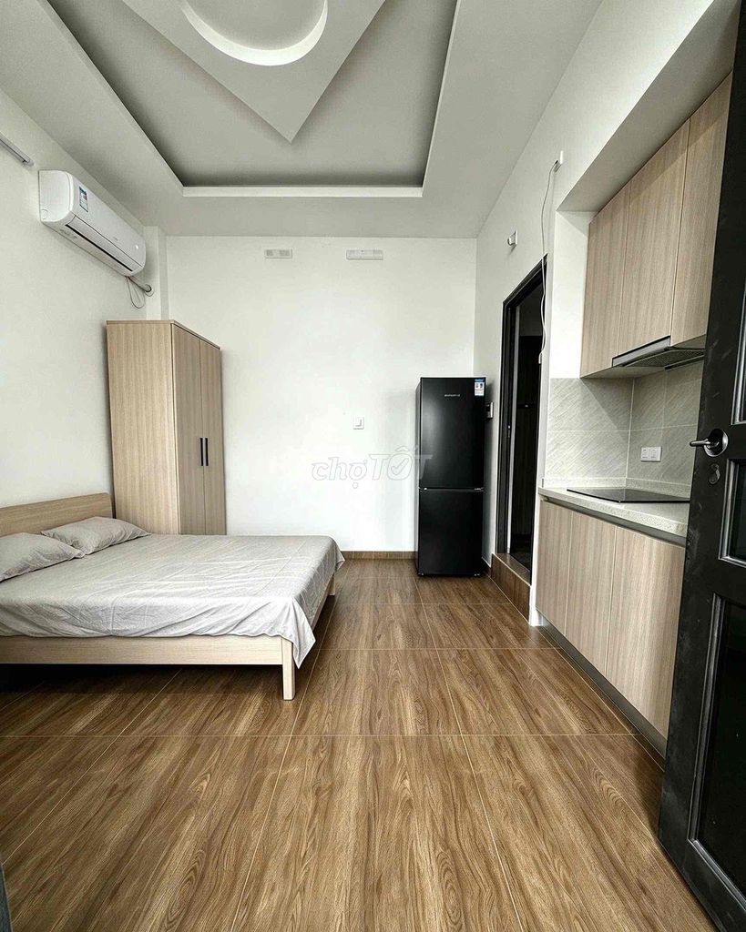 It's the owner who's renting room FIq0 lê đại thành District 11 at 4.8 million Won.