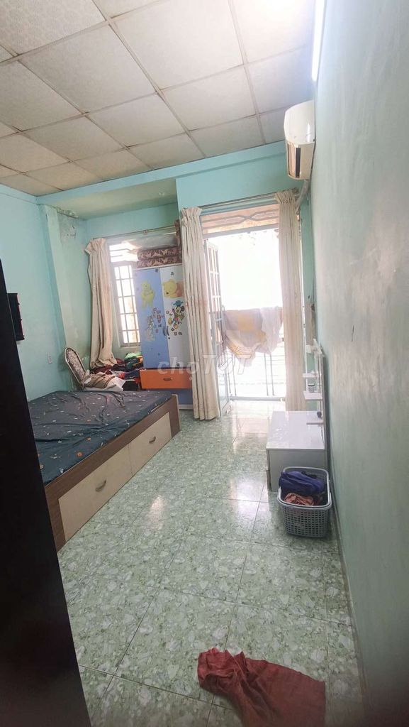 Short-term rental house