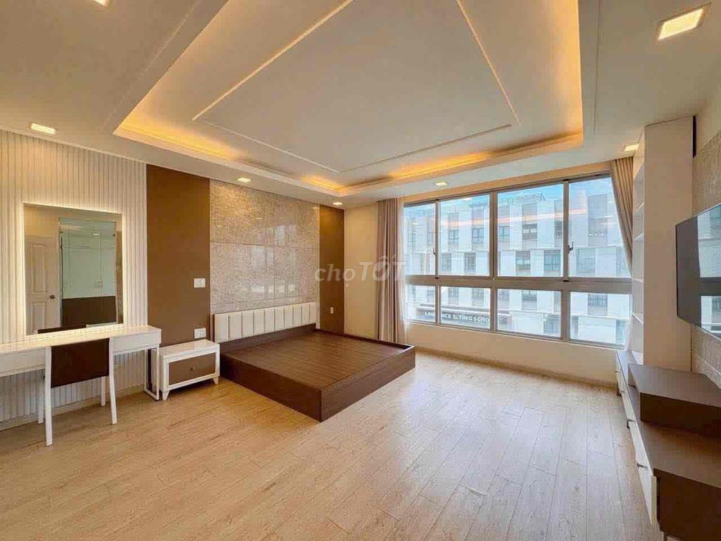 We'll rent out 25 rooms. Bình Trưng Tây. District 2 - New Building, Big Front