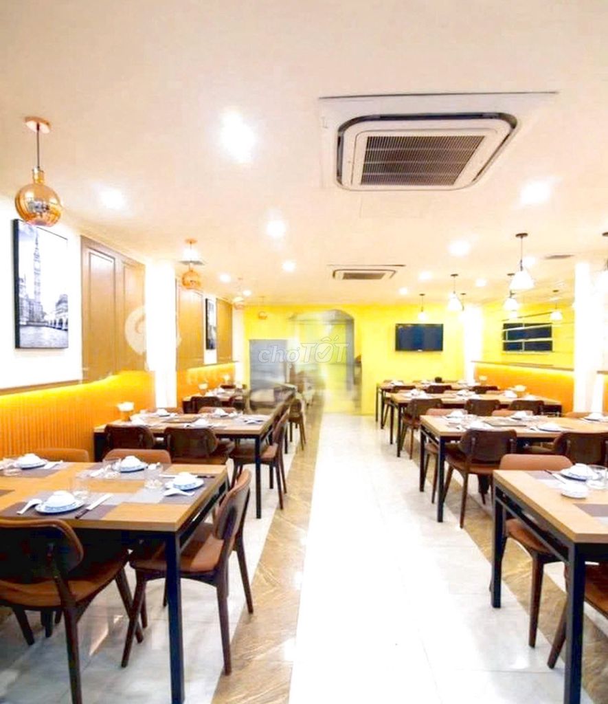 Renting four Hồ Xuân Hương cash houses, District 3-- 5-M -- 70 million.