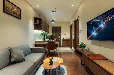 Put together two bedrooms. Phú Nhuận prices reasonable - appropriate student