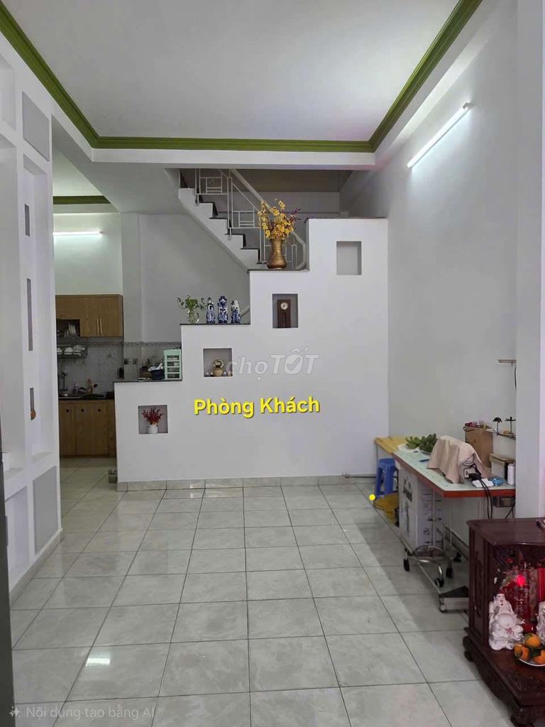 Rent a good house. One số 30,4.5 x20 meters. Three, 18 million.
