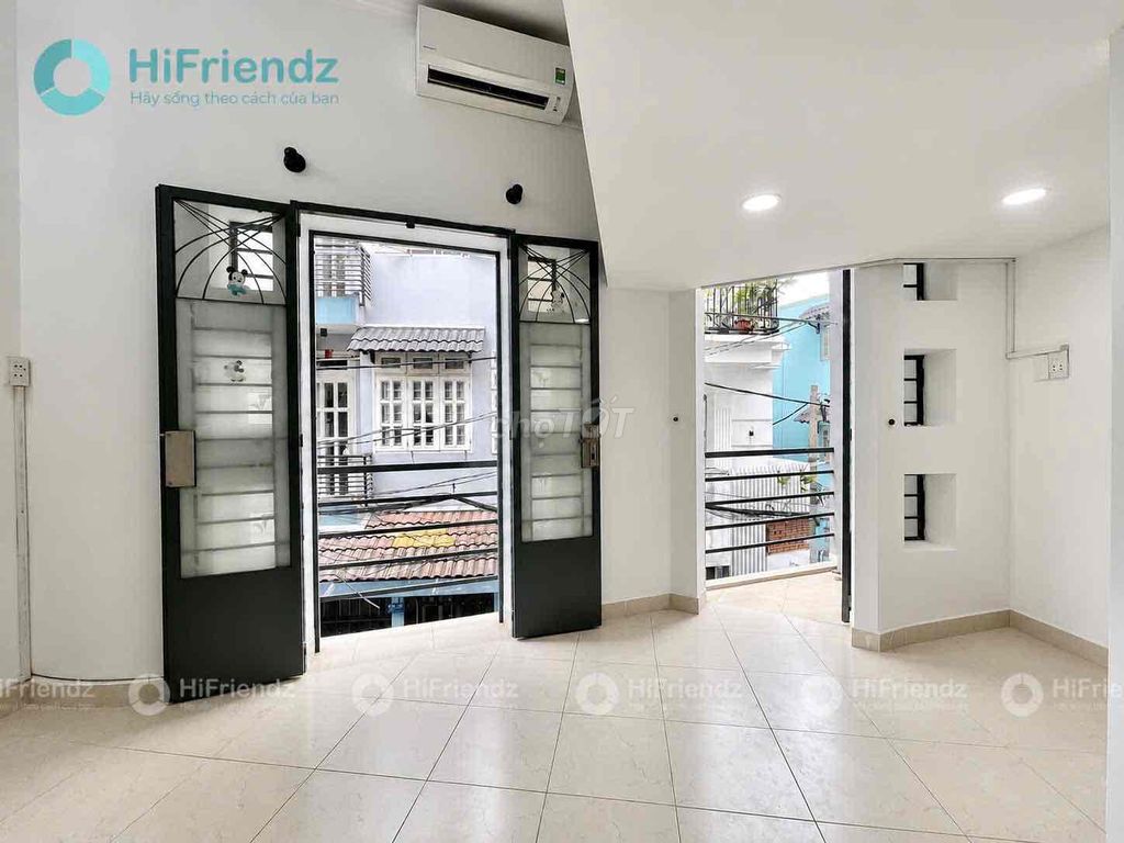 apartment for 2 balcony balconies