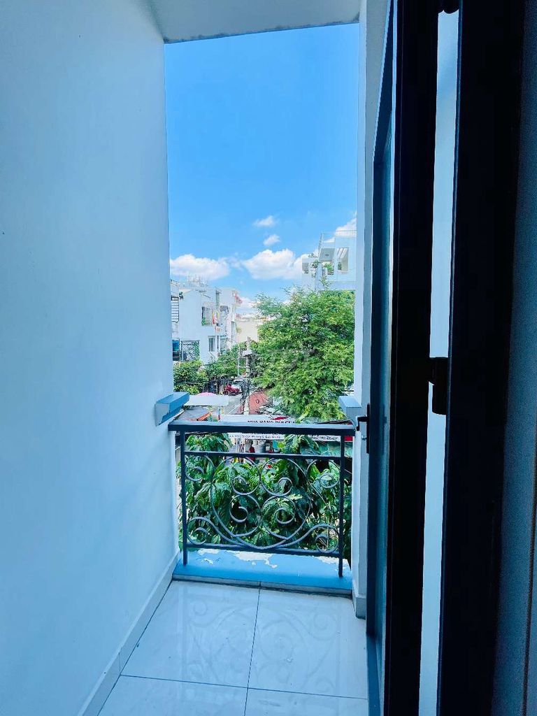 ♪ The skylight balcony ♪