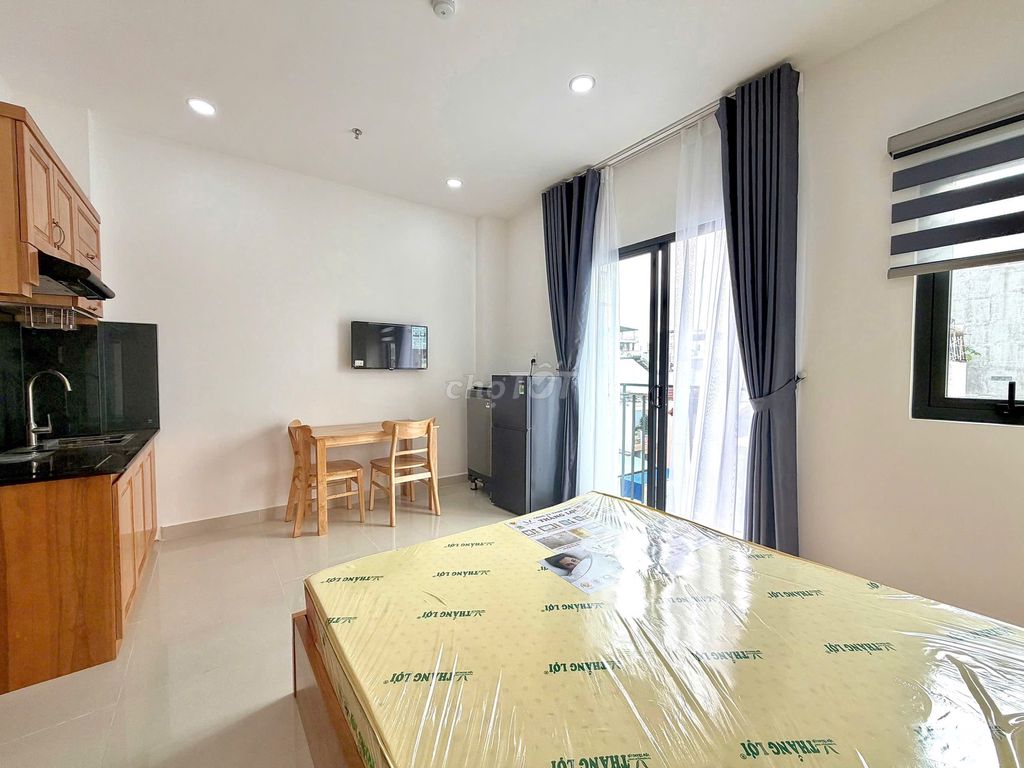 Rent a Studio Full Building - Leontina Apartment T3, Tân Bình