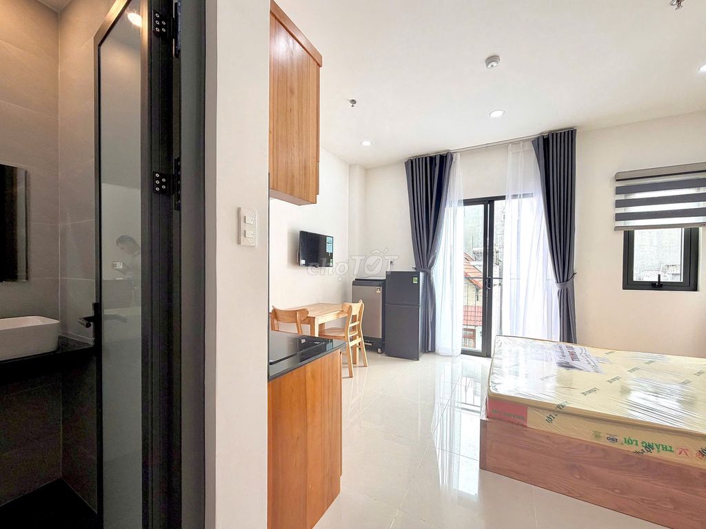 Rent a Studio Full Building - Leontina Apartment T3, Tân Bình