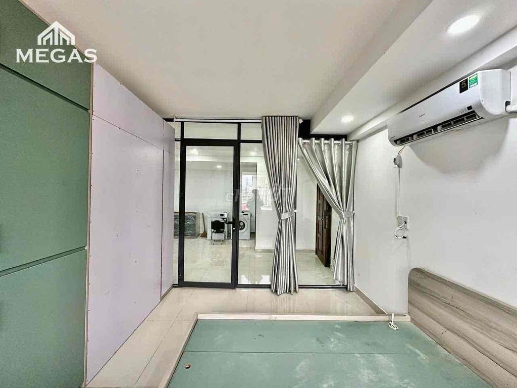 upper apartment